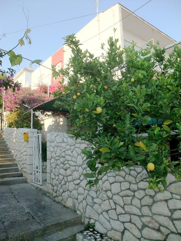 חוואר Rooms Vinka Tudor מראה חיצוני תמונה