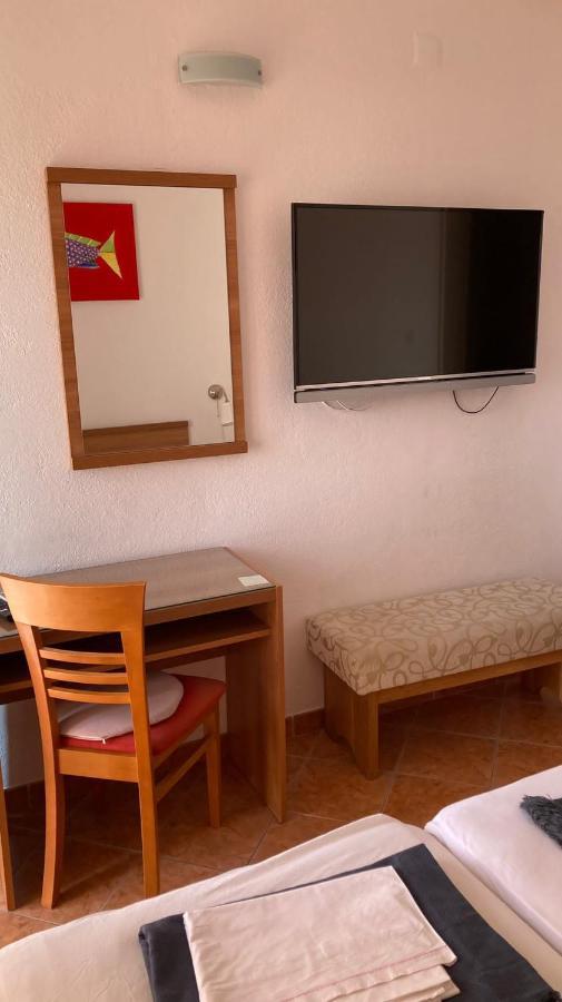 חוואר Rooms Vinka Tudor מראה חיצוני תמונה